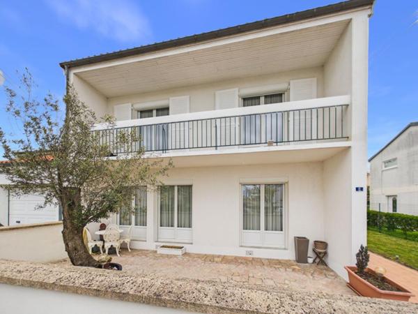 Maison Chatellerault 4 pièce(s) 107 m2