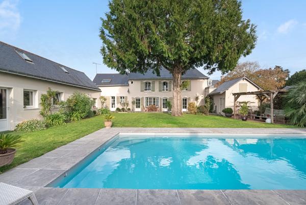 Maison Le Plessis Grammoire 5 pièce(s) 190 m2