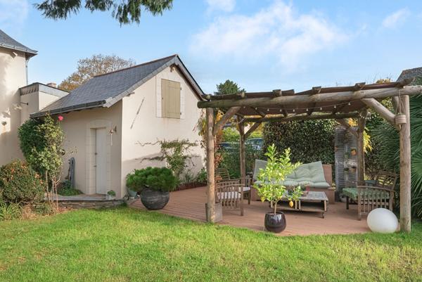 Maison Le Plessis Grammoire 5 pièce(s) 190 m2