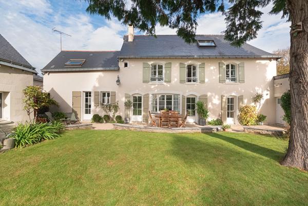 Maison Le Plessis Grammoire 5 pièce(s) 190 m2