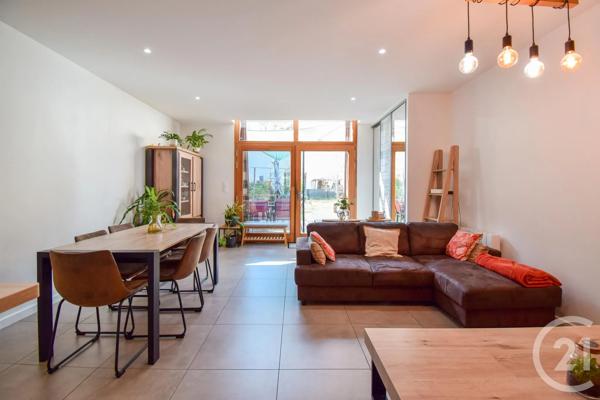 Appartement F4 à vendre  4 pièces - 108,52 m 2   ARNAS  - 69