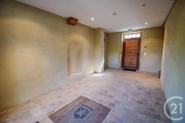 Appartement F4 à vendre  4 pièces - 108,52 m 2   ARNAS  - 69