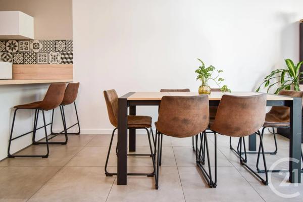 Appartement F4 à vendre  4 pièces - 108,52 m 2   ARNAS  - 69
