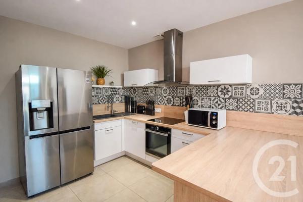 Appartement F4 à vendre  4 pièces - 108,52 m 2   ARNAS  - 69