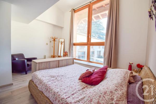 Appartement F4 à vendre  4 pièces - 108,52 m 2   ARNAS  - 69