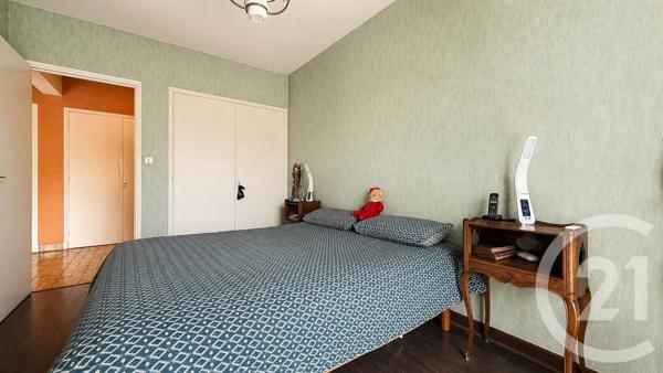 Appartement T3 à vendre  3 pièces - 96 m 2   GAP  - 05