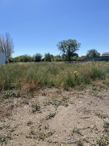 Thouars (79100) ref 52870 THOUARS Proche commerces écoles et gare, idéal lotisseur , terrain constructible d'une surface de 3