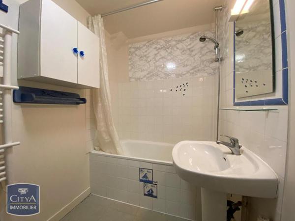 Appartement à louer 1 pièce 36m²