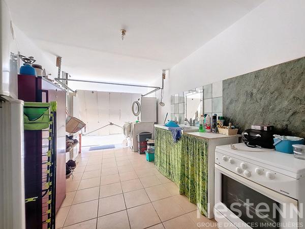 A vendre, maison de plain-pied à Saujon,137m², 8 pièces, sur un terrain d'environ 3900m²