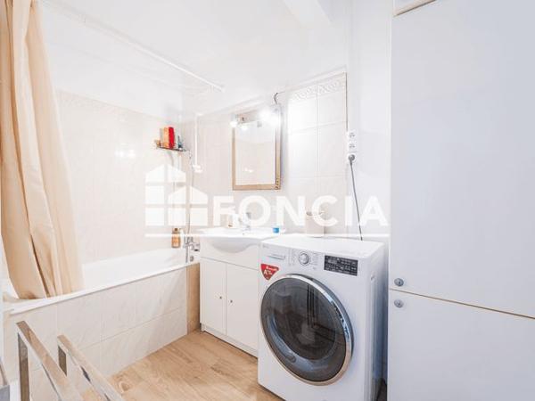 À vendre Appartement 2 pièces 42 m² - Tours 37000