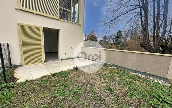 Appartement à vendre    2 pièces • 43 m2 Charly
