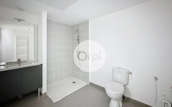 Appartement à vendre    2 pièces • 43 m2 Charly