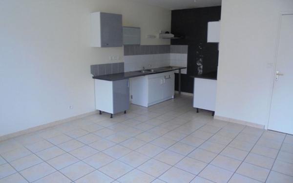 Maison à louer    4 pièces •  Presles-et-Thierny