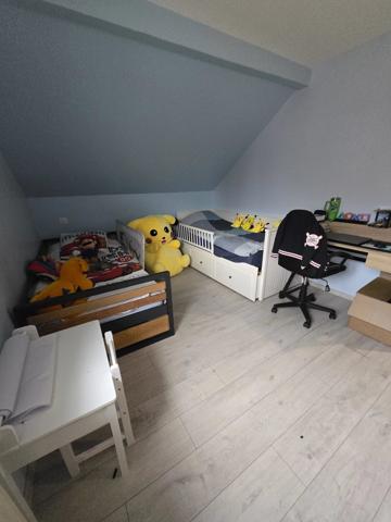 Maison 4 chambres avec garage et terrain clos