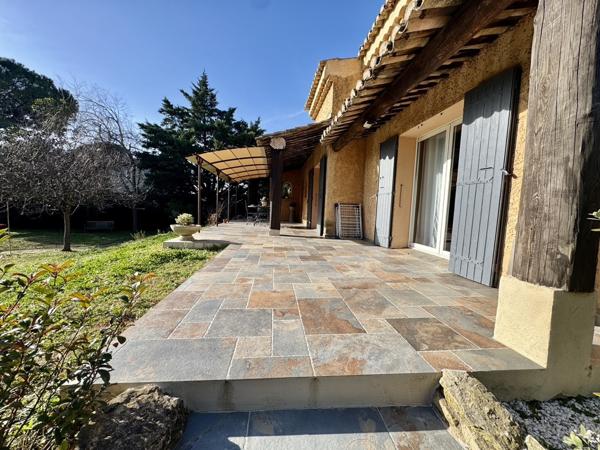 Villa contemporaine Orange centre
