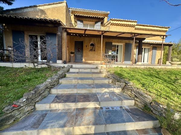 Villa contemporaine Orange centre