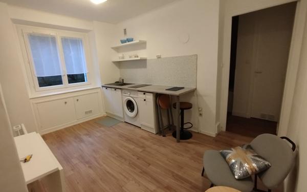 Appartement à louer    1 pièce •  Brest