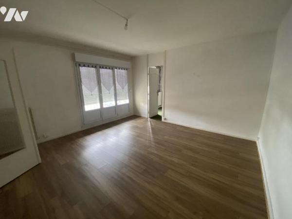APPARTEMENT AVEC PARKING / QUARTIER FRANCHET D'ESPEREY