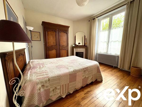 Maison de charme à fort potentiel, proche RER