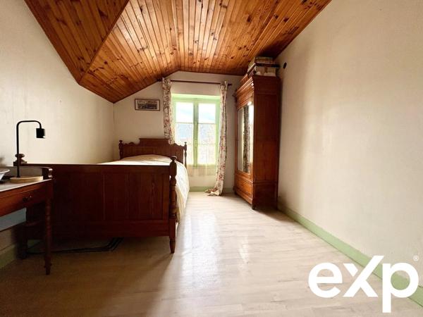 Maison de charme à fort potentiel, proche RER