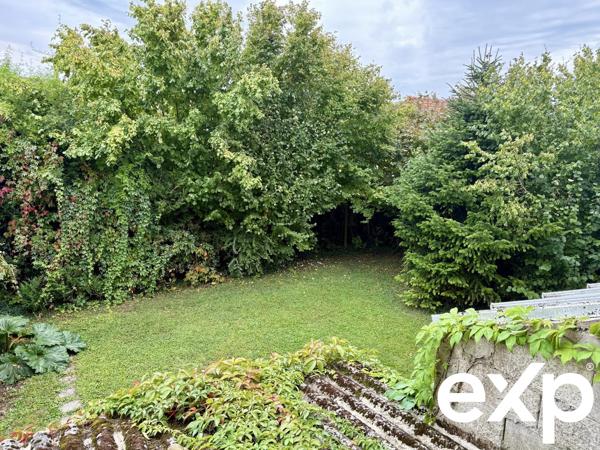 Maison de charme à fort potentiel, proche RER