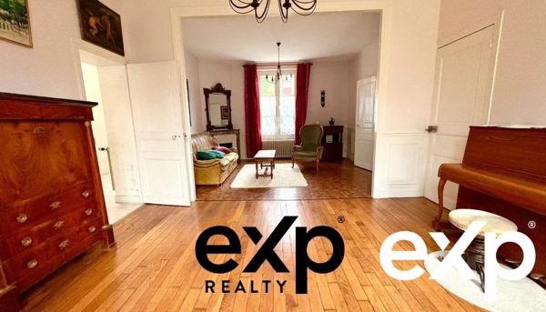 Maison de charme à fort potentiel, proche RER