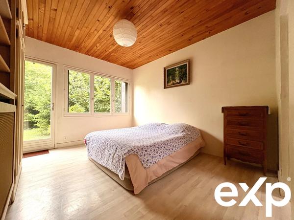 Maison de charme à fort potentiel, proche RER