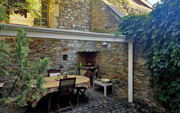 Maison à vendre    11 pièces •  Mende