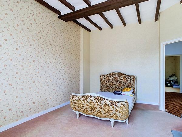 Maison ancienne Savennières de 180 m², 4 chambres