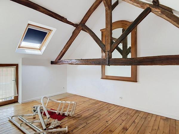 Maison ancienne Savennières de 180 m², 4 chambres