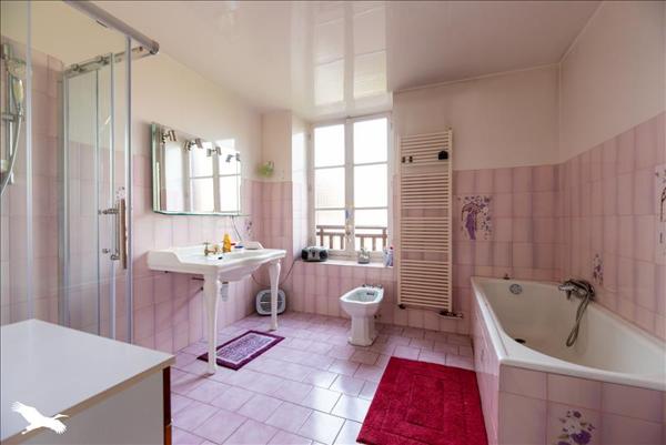 Maison à vendre |  Saint-Ouen-l'Aumône |  9 pièces | 176 m²