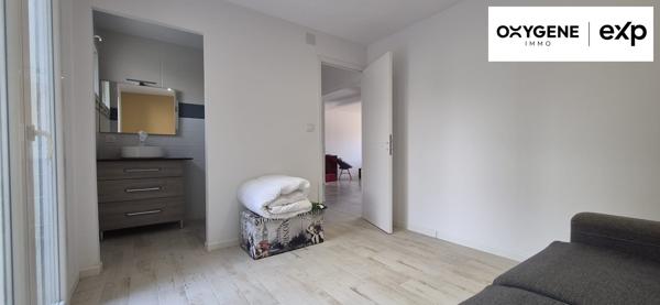 SAINT-ESTÈVE – Bel appartement en rez-de-chaussée entièrement rénové avec extérieurs