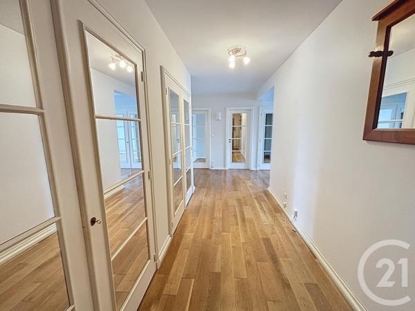 Appartement F4 à vendre  4 pièces - 98,47 m2 LUXEUIL LES BAINS - 70