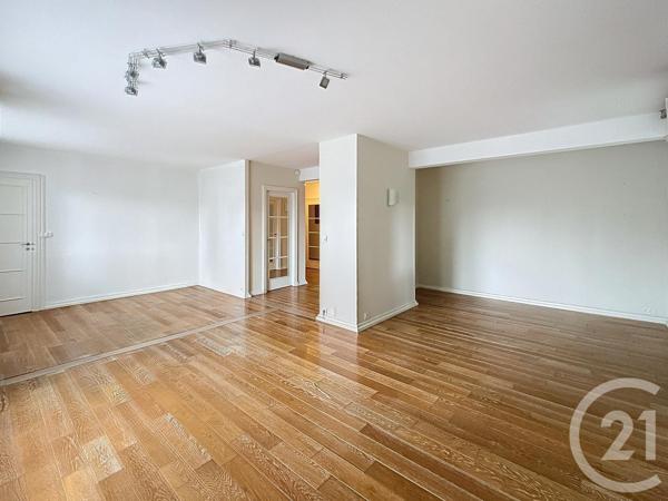 Appartement F4 à vendre  4 pièces - 98,47 m2 LUXEUIL LES BAINS - 70
