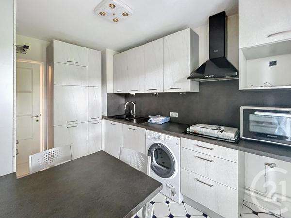 Appartement F4 à vendre  4 pièces - 98,47 m2 LUXEUIL LES BAINS - 70