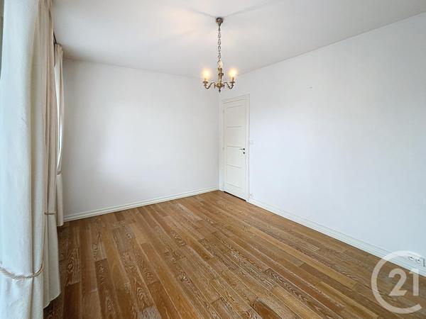 Appartement F4 à vendre  4 pièces - 98,47 m2 LUXEUIL LES BAINS - 70