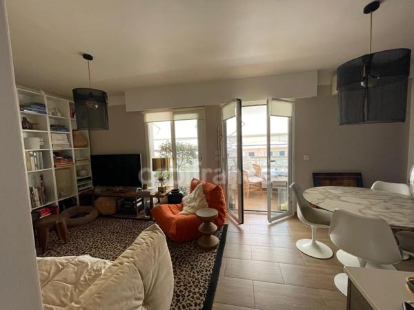 Appartement à vendre 2 pièces CANNES (06), Palm Beach, échappée mer, terrasse, balcon, charges ultra faibles !!