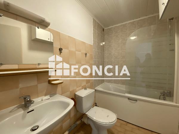 Location Studio 25.7 m² - 112 rue Battant Besancon 25000