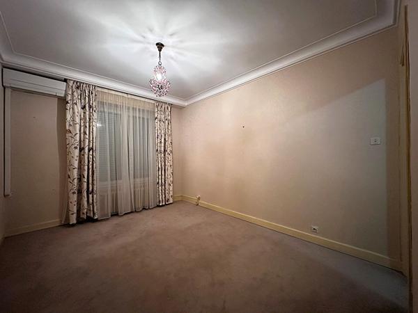 Appartement 5 pièces à vendre en hyper centre-ville de Chambéry