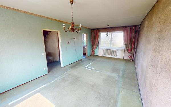 Maison à vendre    5 pièces •  Guénange