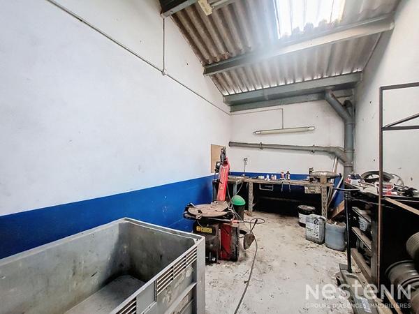 A Vendre Local Commercial d'une superficie totale de 580 m² sur un axe passant de Condom