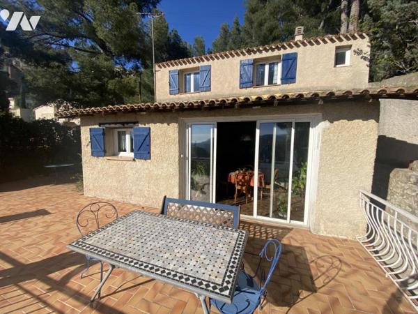 MAISON T4/5 AVEC VUE MER, PISCINE, GARAGE ET ATELIER SUR 2185 M² DE TERRAIN EN RESTANQUES
