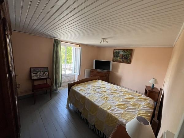 Maison à vendre |  Saint-Maurice-la-Souterraine |  6 pièces | 135 m²