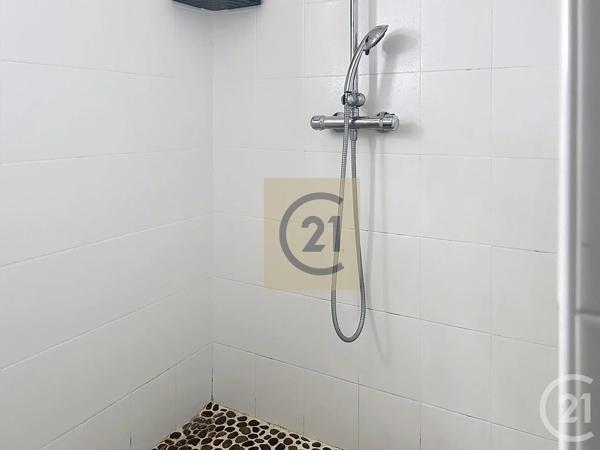 Maison à vendre  5 pièces - 163,35 m 2   CERET  - 66