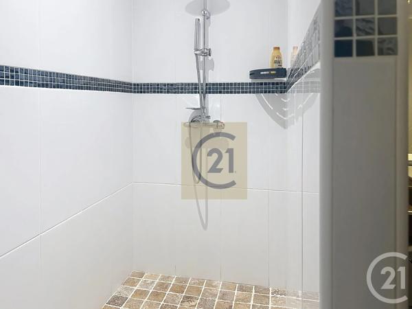 Maison à vendre  5 pièces - 163,35 m 2   CERET  - 66