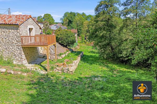 Location                                                      Maison
                        
                     2 pièces                      37 m2                     à Boffres