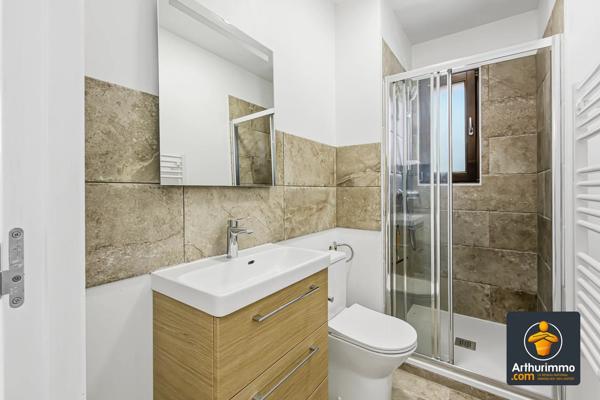 Location                                                      Maison
                        
                     2 pièces                      37 m2                     à Boffres
