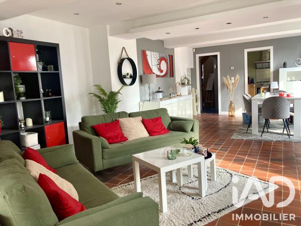 Maison à vendre 5 pièces 127 m² Saint-Amand-les-Eaux