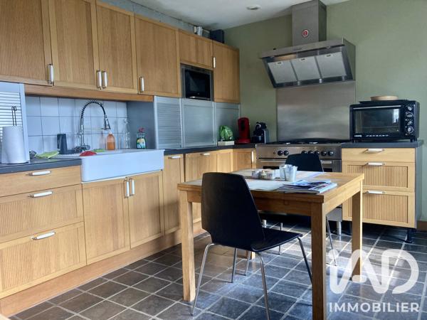 Maison à vendre 5 pièces 127 m² Saint-Amand-les-Eaux