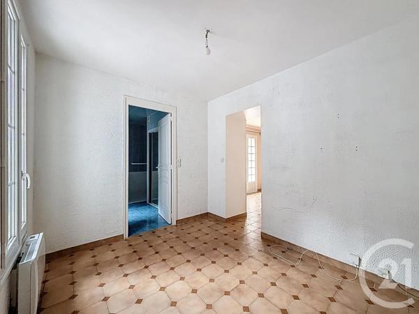 Appartement T4 à vendre  4 pièces - 89,55 m 2   AGDE  - 34